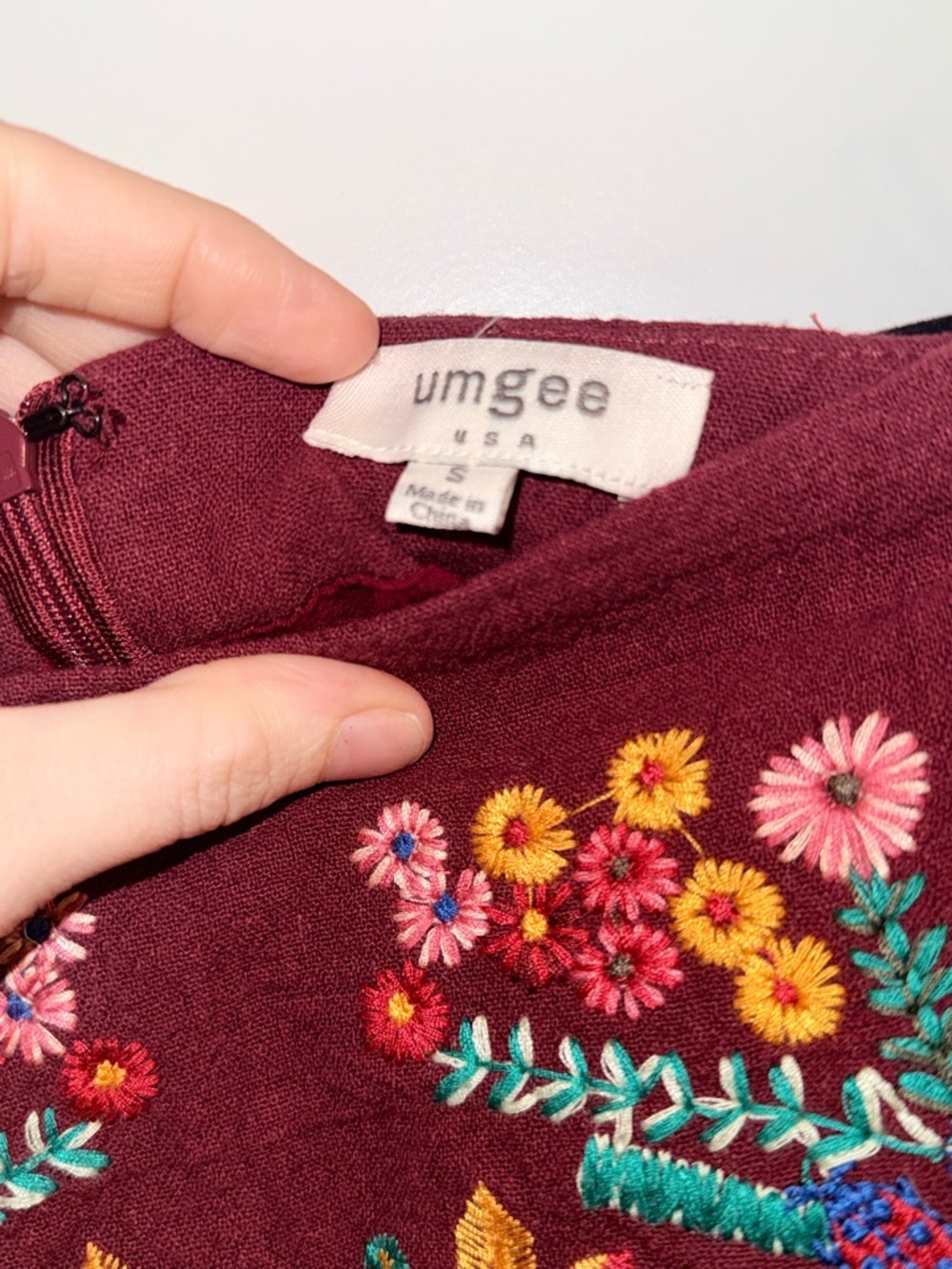 Umgee Umgee Embroidered Mini Skirt Boho Floral Burgundy Statement Piece (small) - Picture 4 of 6